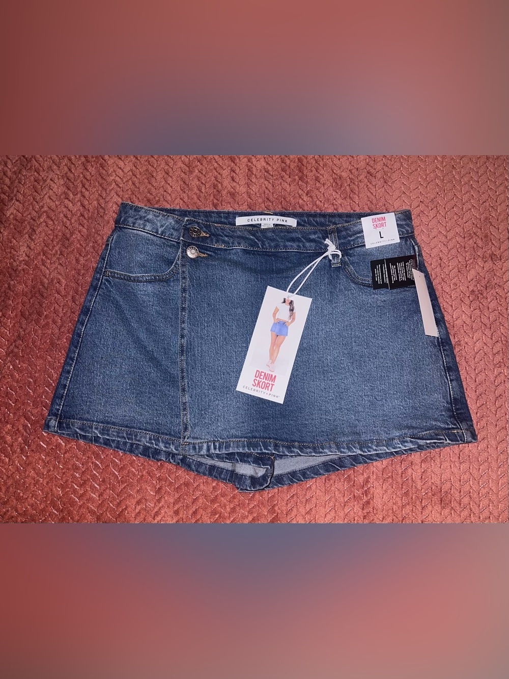 Celebrity Pink Women's Dark Blue Denim Skorts